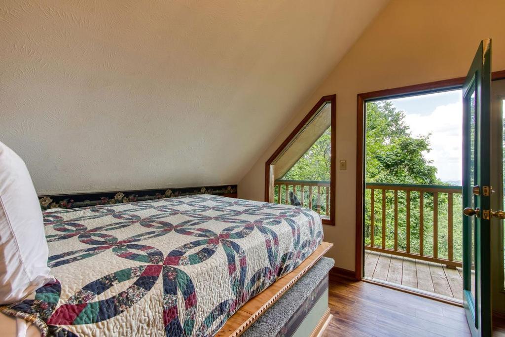 Serenity Heights, Amazing Views, Hot Tub Pool Access, 1089 Free Tickets Each Paid Day, Dollywood Gatlinburg Ngoại thất bức ảnh